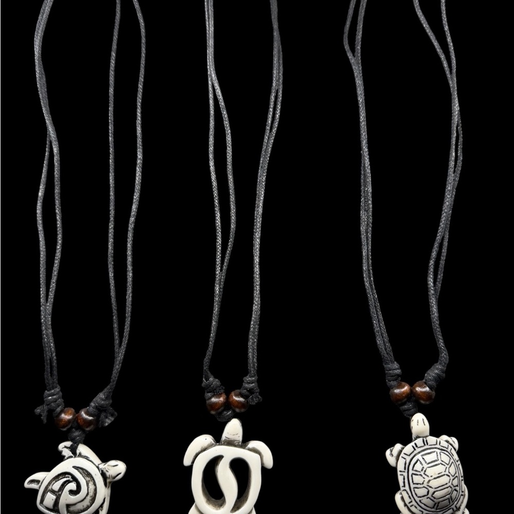 Stylish Black and White Turtle Pendant Necklace Trio 1+2 free!!!